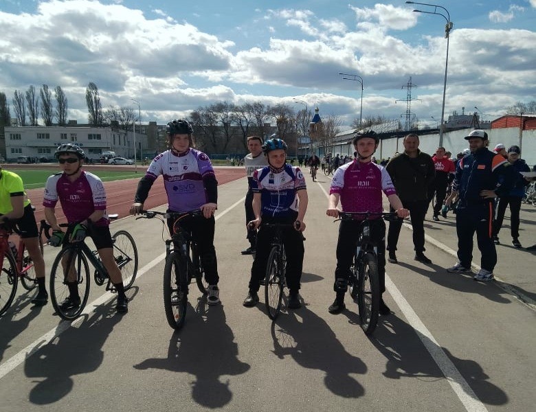 Ртищевские спортсмены с ограниченными возможностями здоровья успешно выступили на Чемпионате Саратовской области по велоспорту.
