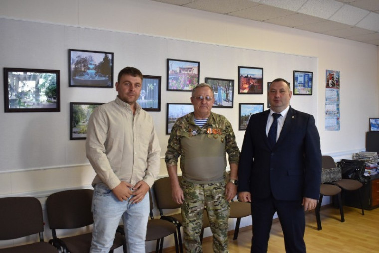Поздравление главы Ртищевского района Александра Жуковского с Международным днем добровольцев. Поздравление главы Ртищевского района Александра Жуковского с Международным днем добровольцев.