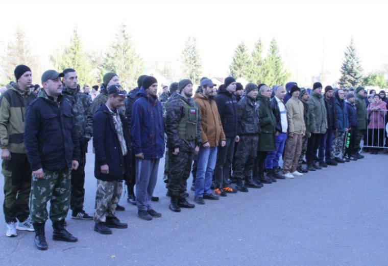 Сегодня состоялась очередная отправка мобилизованных к местам службы. Сегодня состоялась очередная отправка мобилизованных к местам службы.